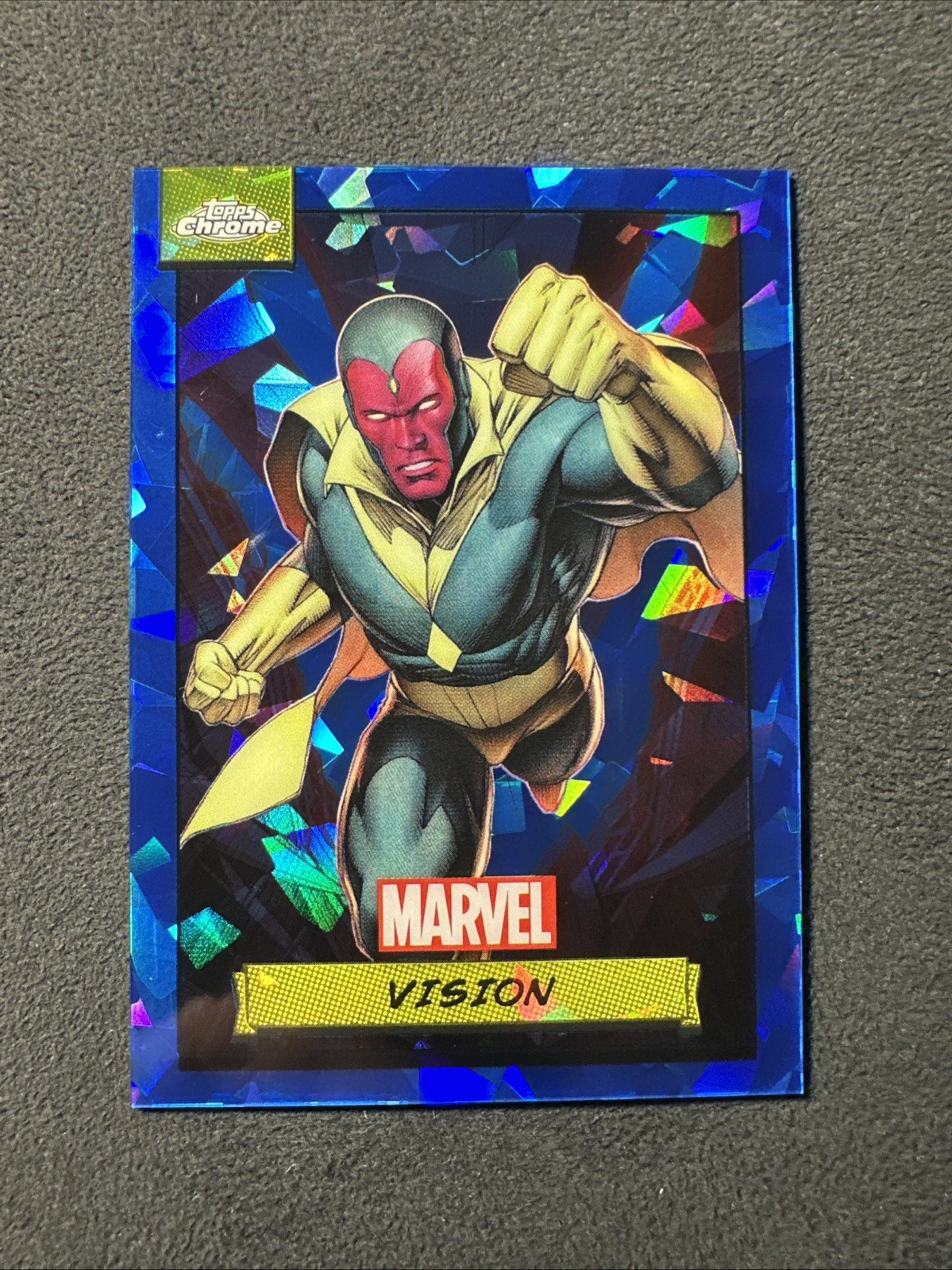 2024 Topps Chrome Marvel Sapphire Edition Vision #57 2024 Topps Chrome Marvel Sapphire Edition Vision #57