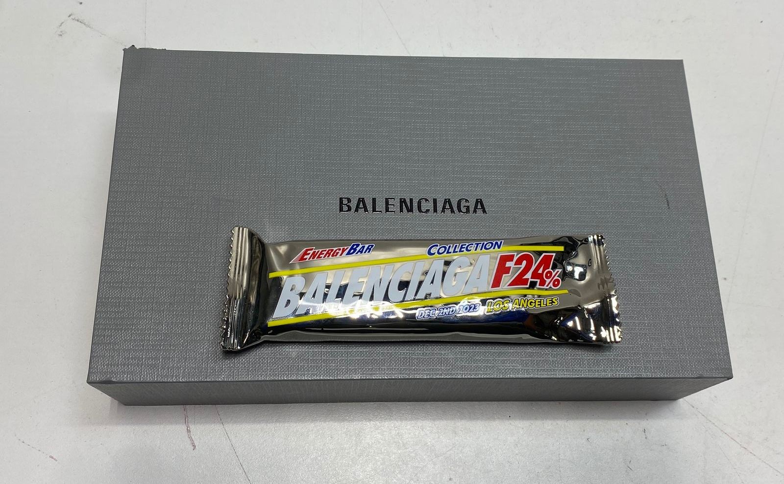 Balenciaga Energy Bar Metal Paperweight F24 Los Angeles Runway Piece With Box