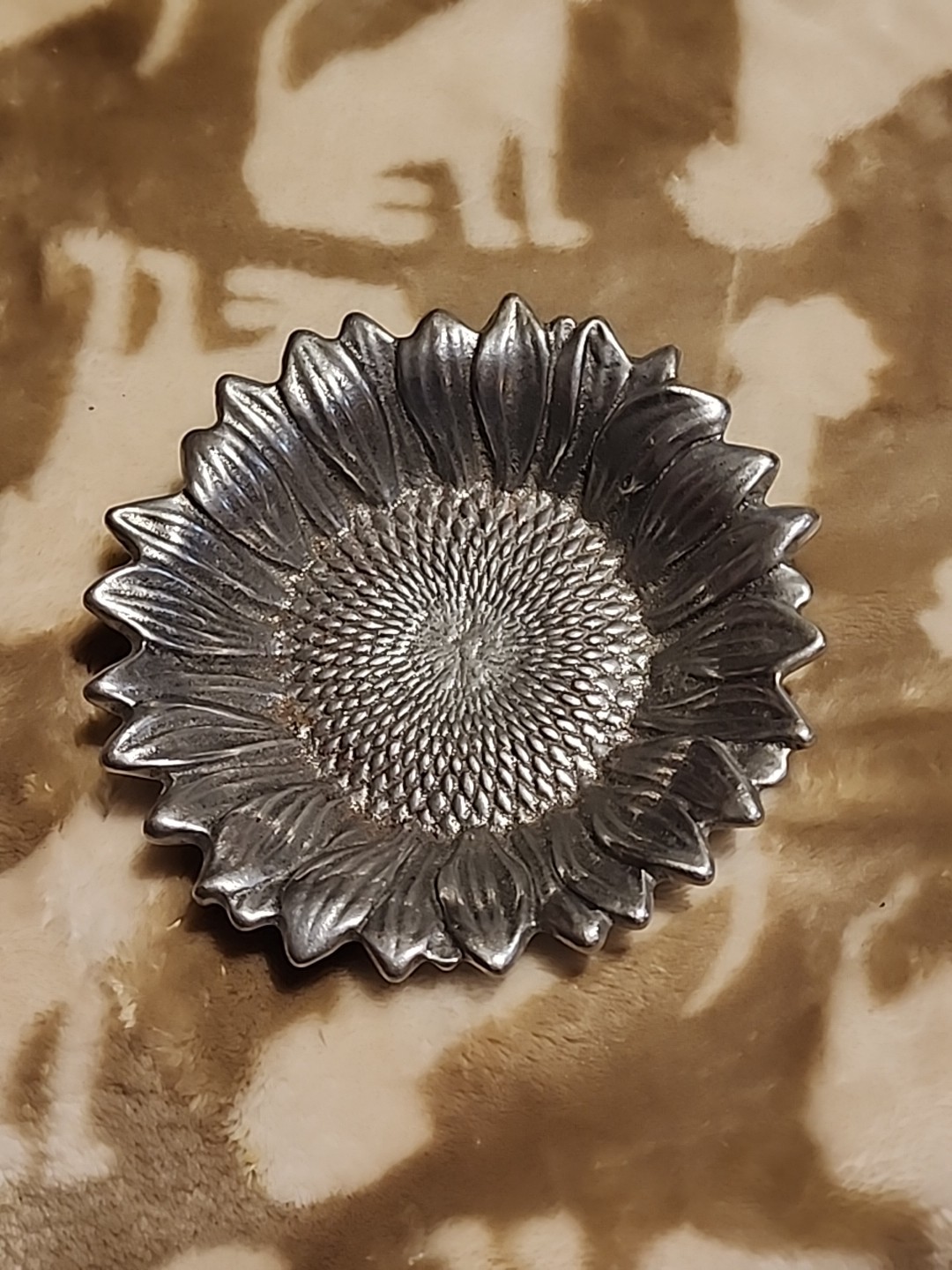 Beautiful PELTRINA Pewter Sunflower Bowl 5 3/4” Trinket Coin Ring Dish