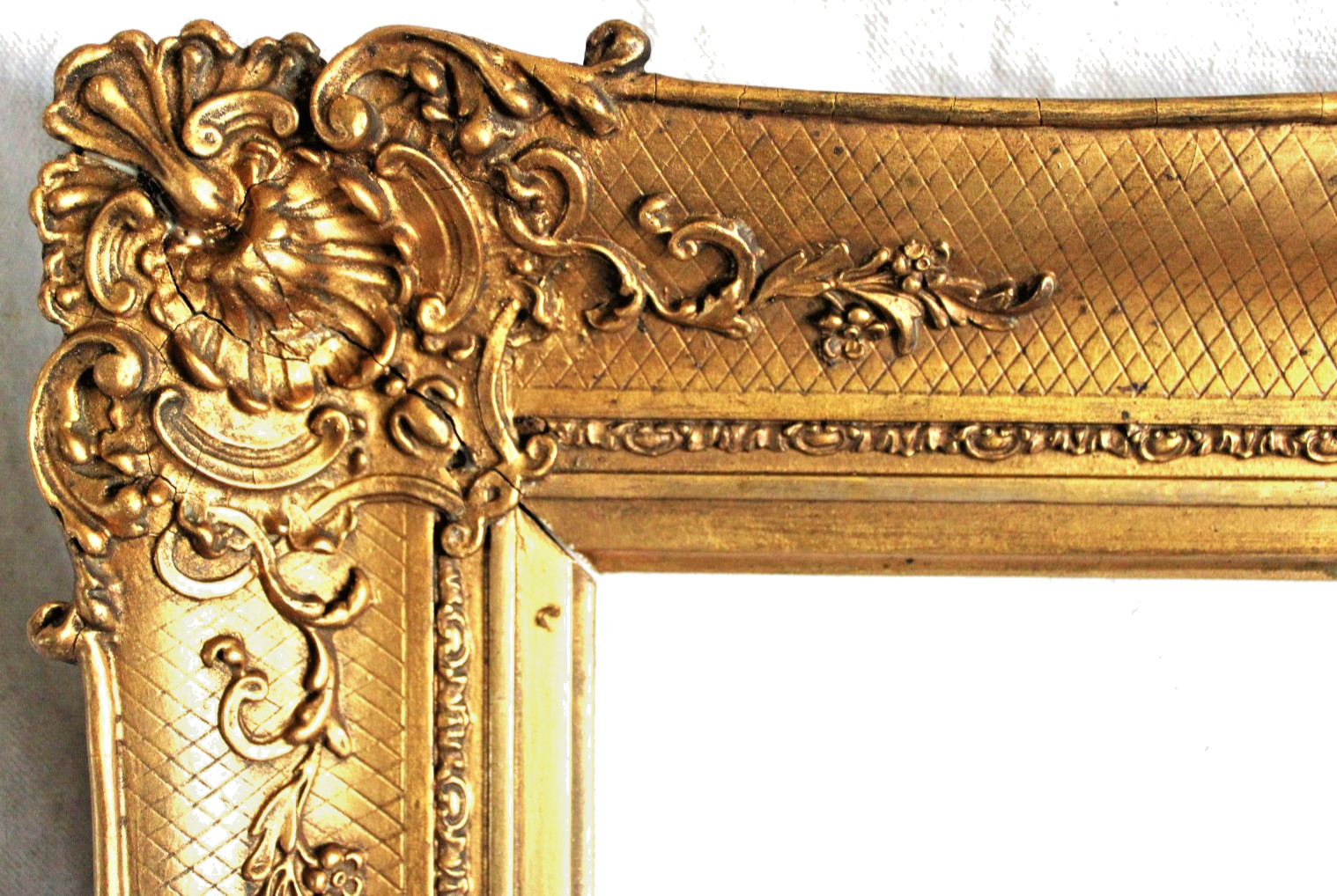 SUPERB ANTIQUE FITS 11 X 13 FRENCH BAROQUE PICTURE FRAME ORNATE WOOD GOLD LOUIS