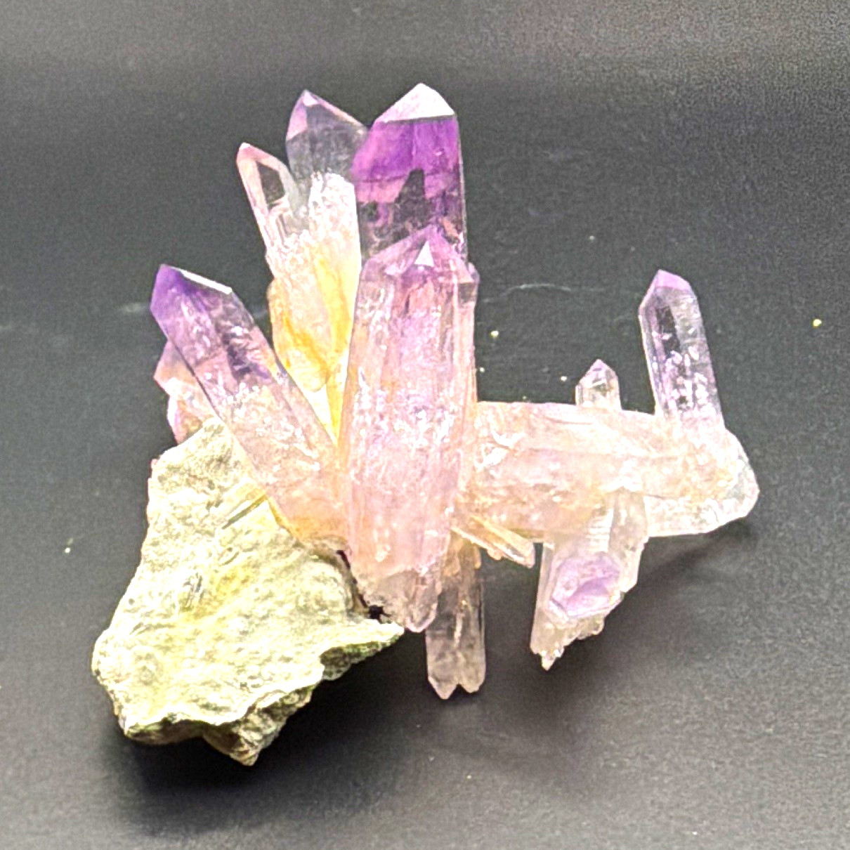 Vera Cruz Amethyst Cluster (Las Vigas Mine in Mexico)