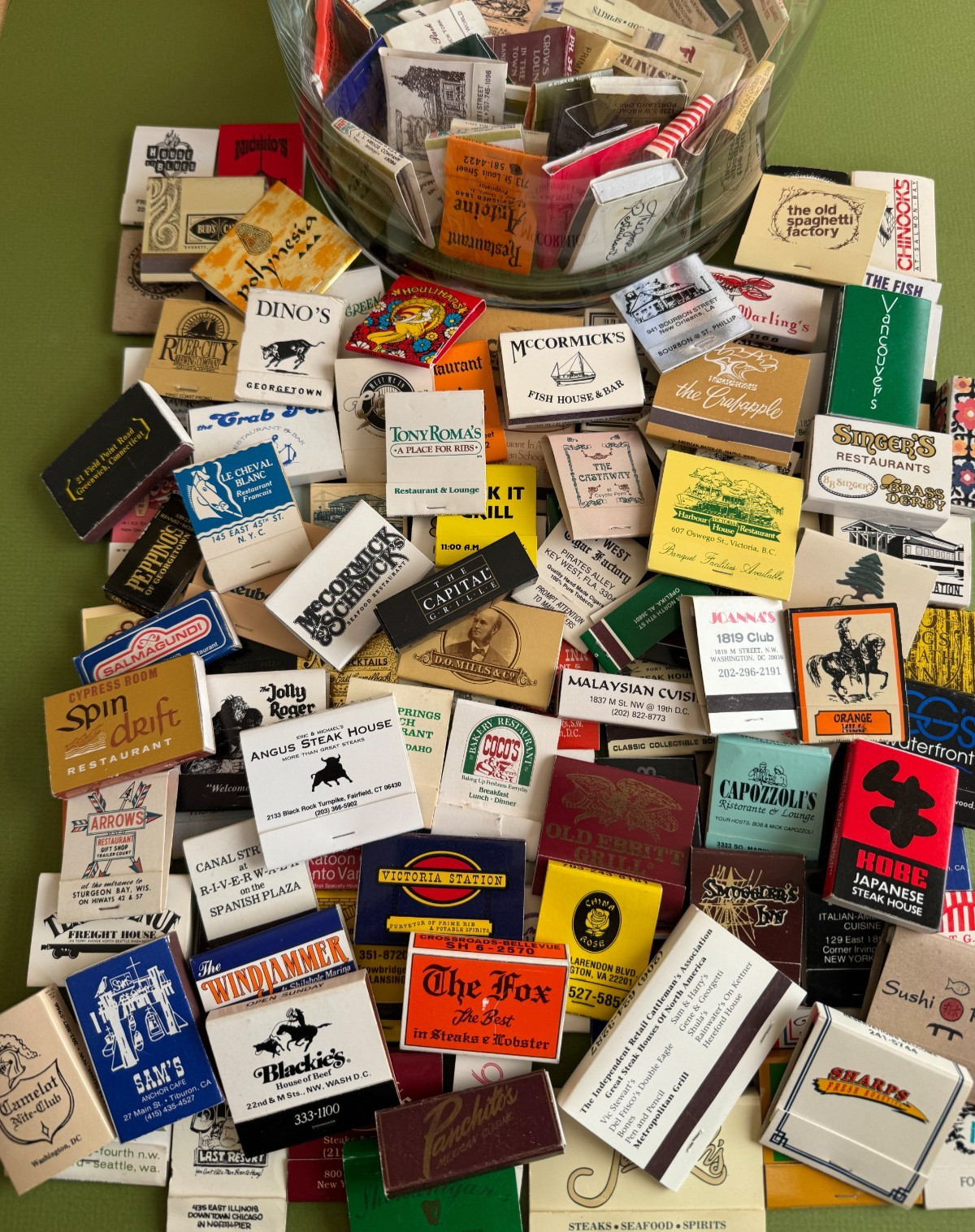 All-Over-The-USA Restaurant Collection ~ Lots of (25) ~ Matchbooks / Boxes ++++