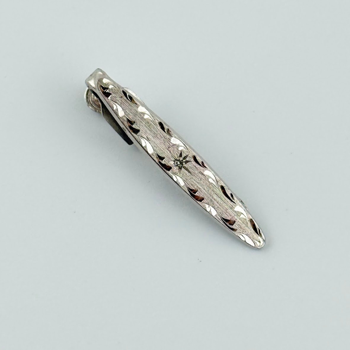 Vtg Foster Sterling Silver Tie Clip Atomic Era Engraved Starburst Vtg Foster Sterling Silver Tie Clip Atomic Era Engraved Starburst