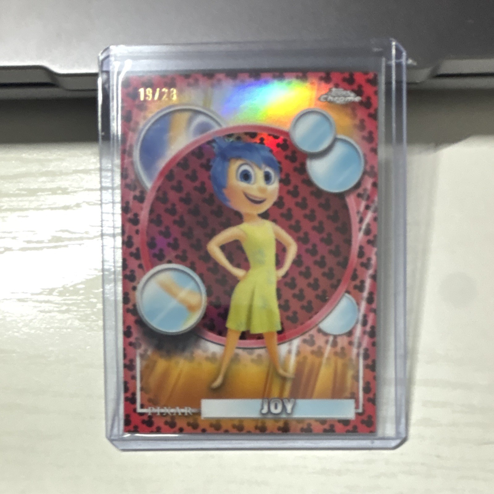 Disney Topps Chrome 2026 Inside Out Joy 19/28
