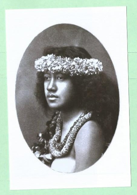 Found 4X6 PHOTO of Pretty Vintage Native Hawaiian Island Girl