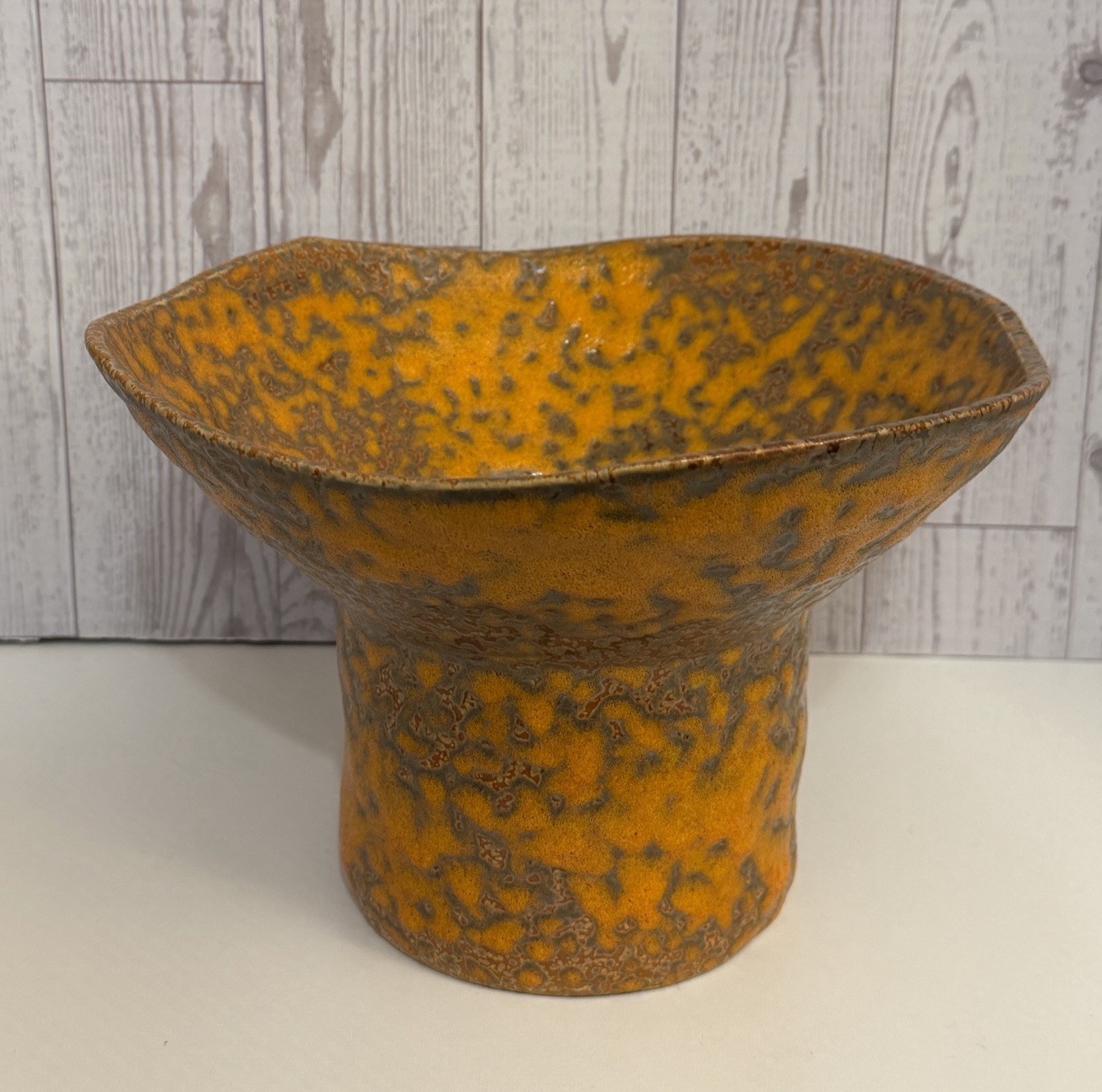 VINTAGE ROYAL HAEGER 1960'S ORANGE PEEL LAVA TOP HAT POTTERY VASE ULTRA RARE WOW
