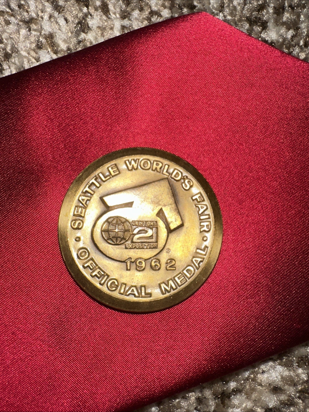 1962 Seattle Worlds Fair Official Medal Century 21 Space Needle Token⁠