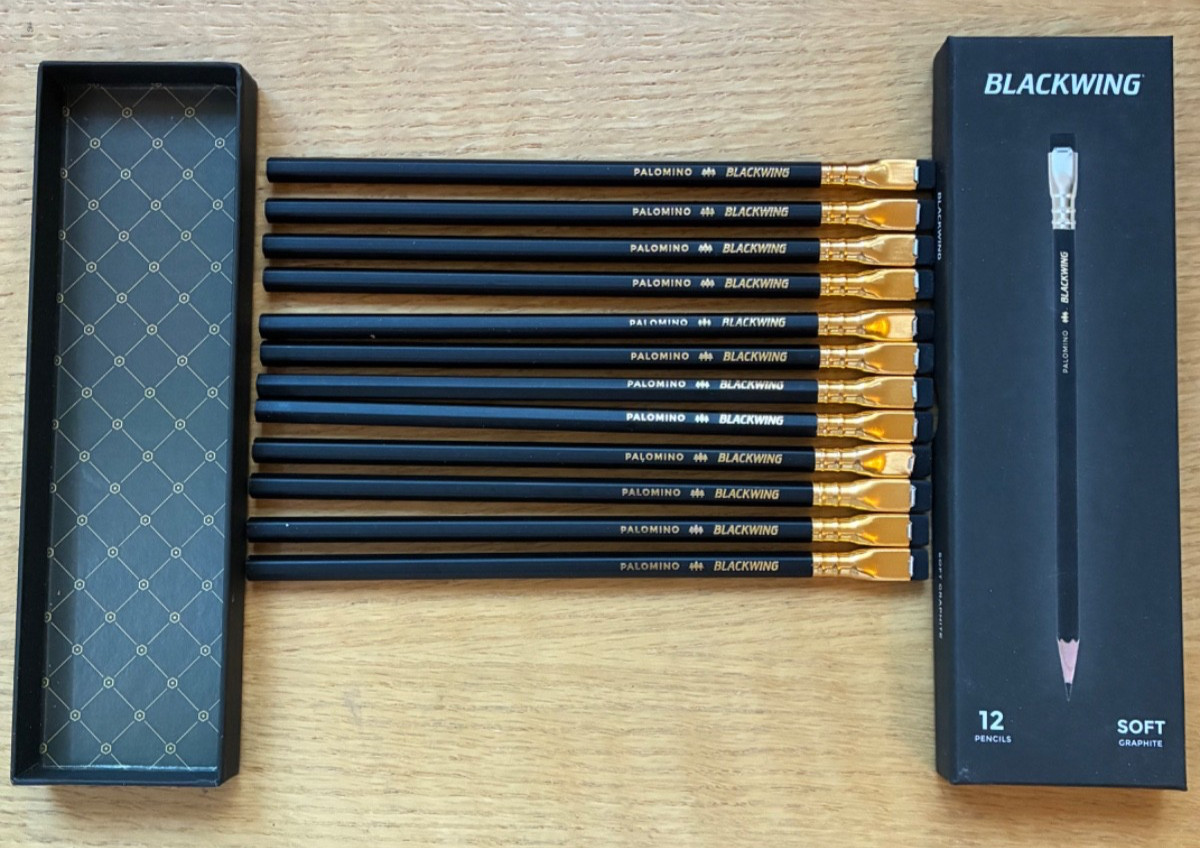 12 vintage Blackwing pencils, trees logo, soft graphite