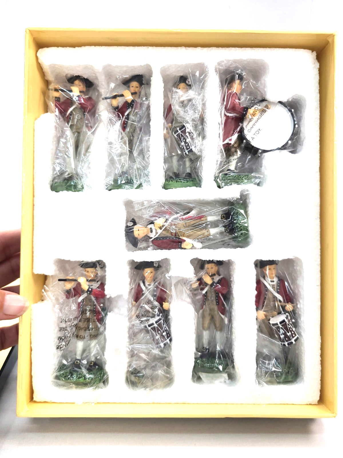 Colonial Williamsburg Fife And Drum Corps 9 pc Lang And Wise Collectibles  NIB 