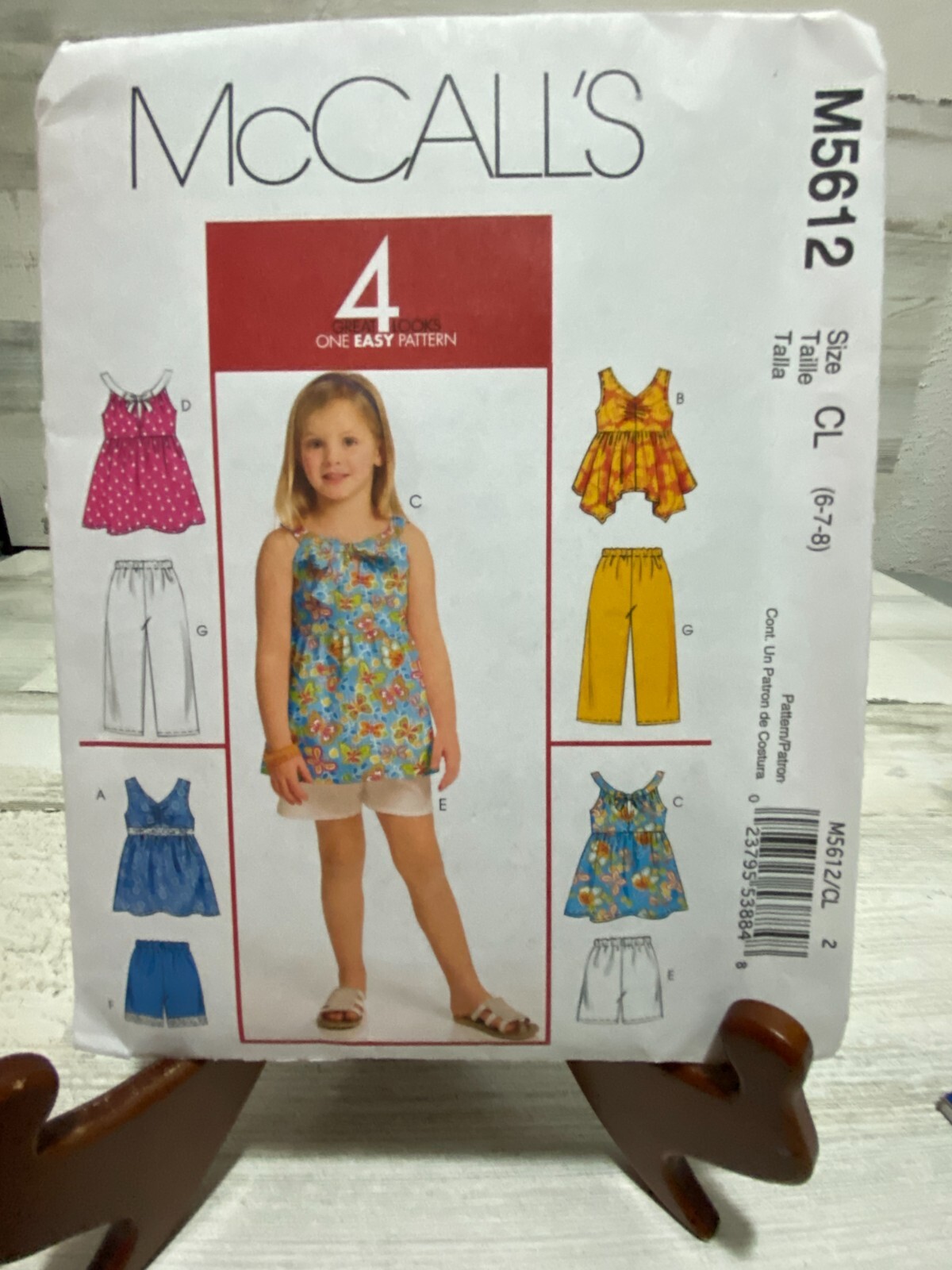 McCall\'s Girls Summer Top Shorts Capris Pattern M5612 Sizes 7 8 10 UNCUT