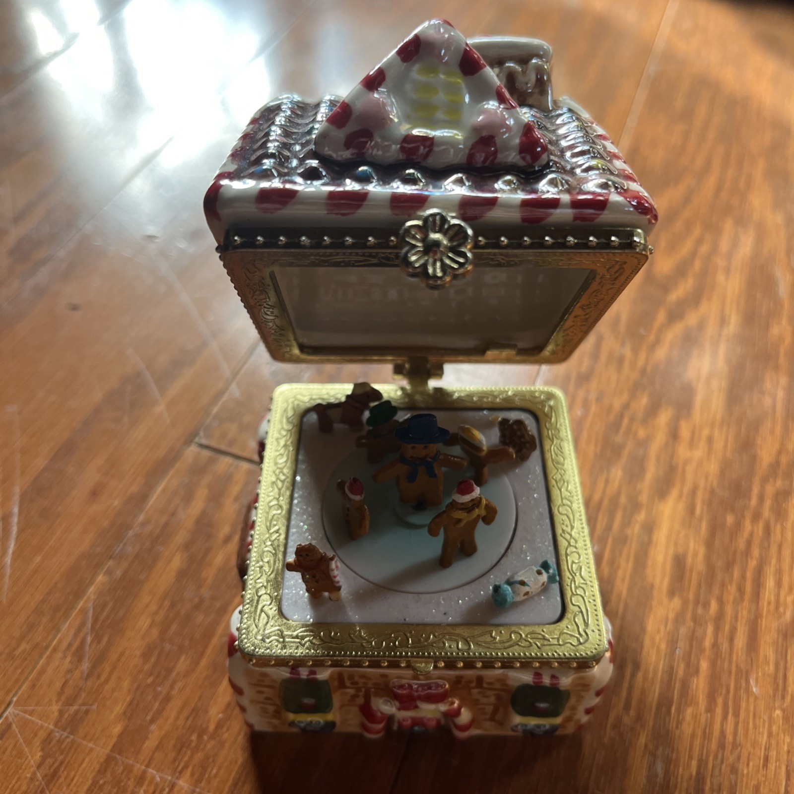 Mr. Christmas Gingerbread House Wind Up Music Box