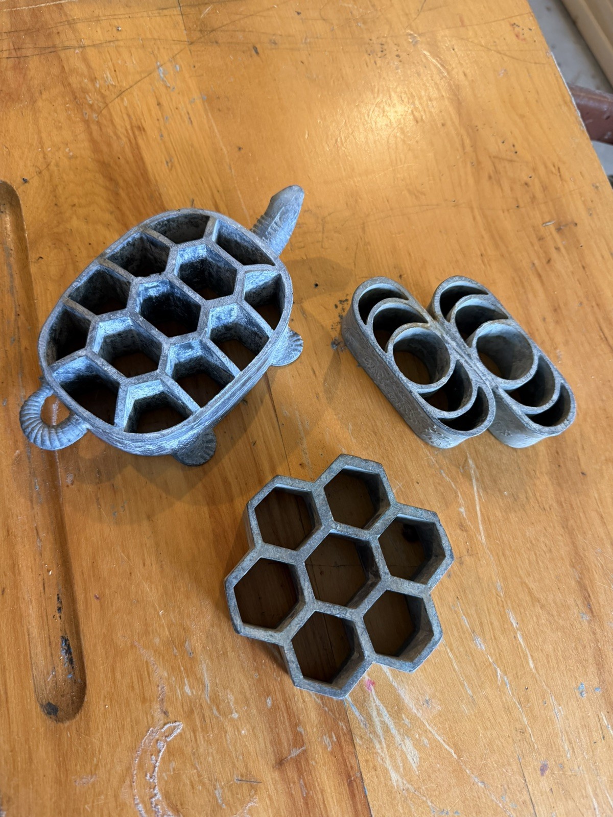 Vintage Japanese Metal Turtle Flower Frog Ikebana Kenzan Floral Cast Lot of 3