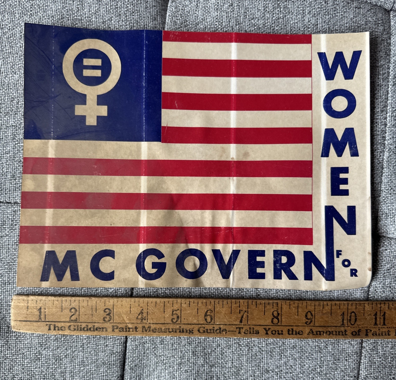 Vintage \'70s 1972 unused Women For McGovern Political Feminist Large Sticker
