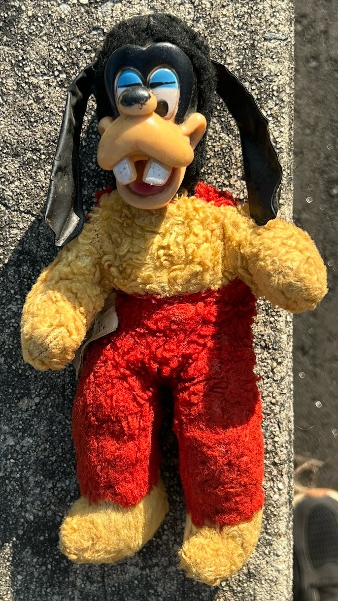 Vintage 1930s-1940s Gund Walt Disney Goofy Sana Foam Stuffed Doll