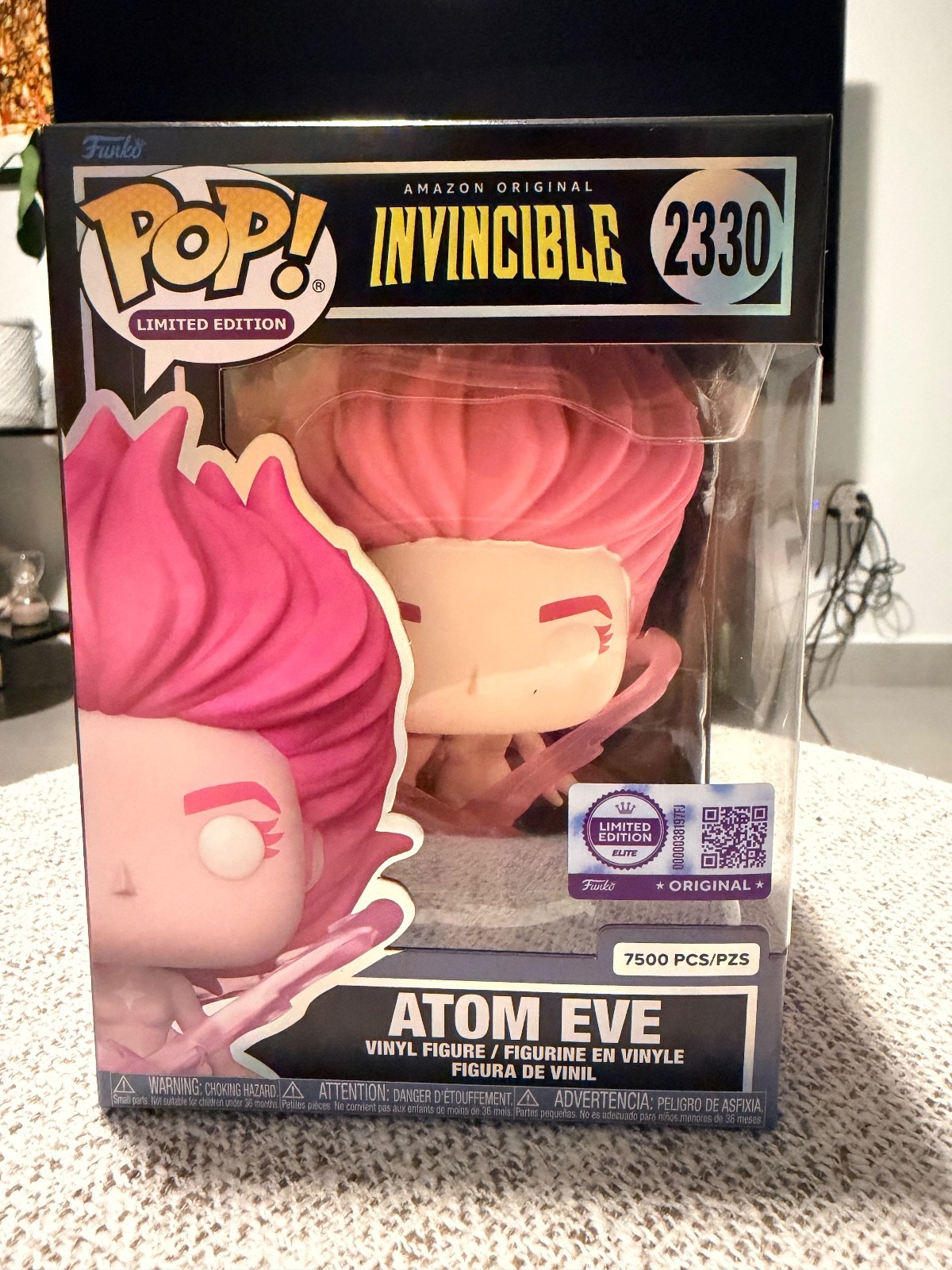 Funko Pop Invincible Atom Eve Pink Energy #2330 LE /7500  Soft Protector 