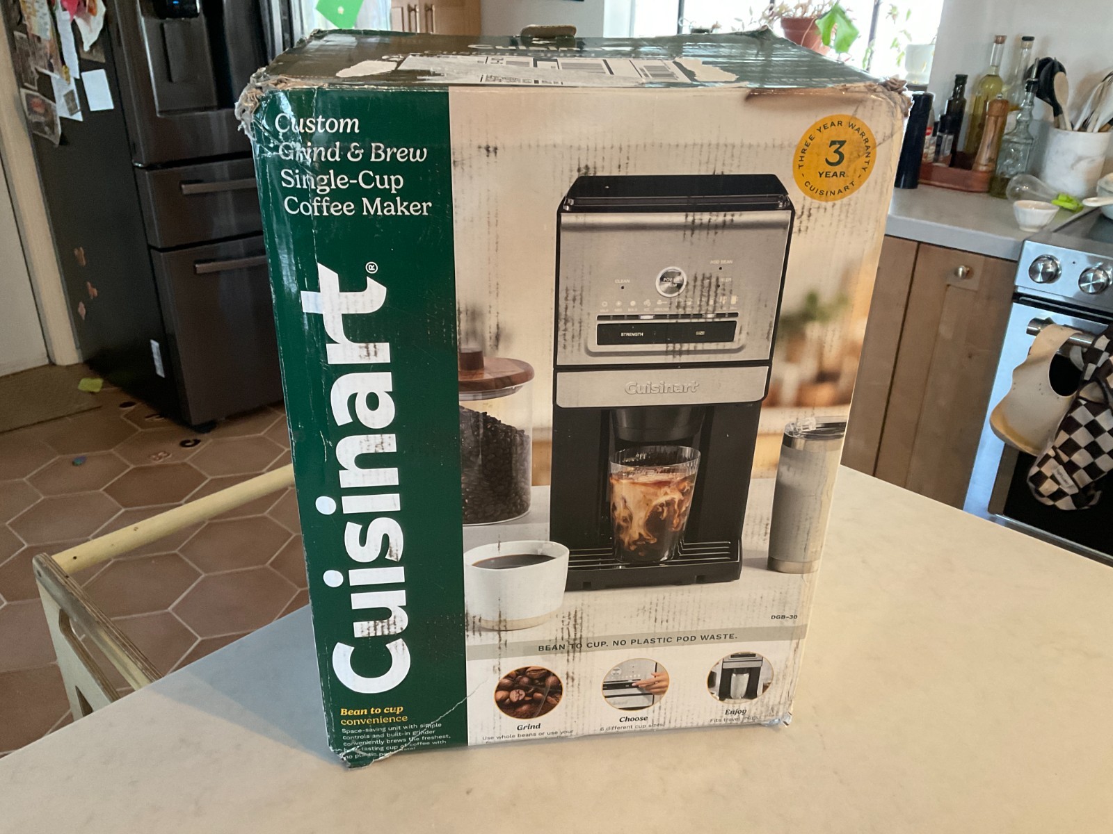 Cuisinart Custom Grind & Brew Single-Cup Coffee Maker DGB-30 NEW in Open Box Cuisinart Custom Grind & Brew Single-Cup Coffee Maker DGB-30 NEW in Open Box