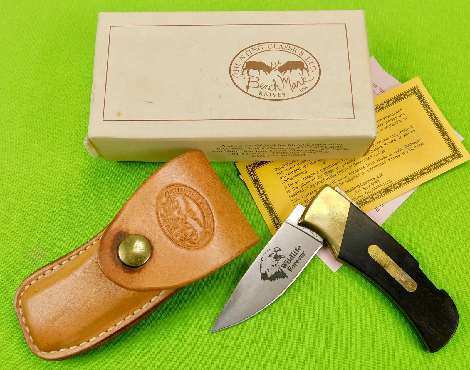 Vintage US BenchMark Wildlife Forever Folding Pocket Knife w/ Sheath Box