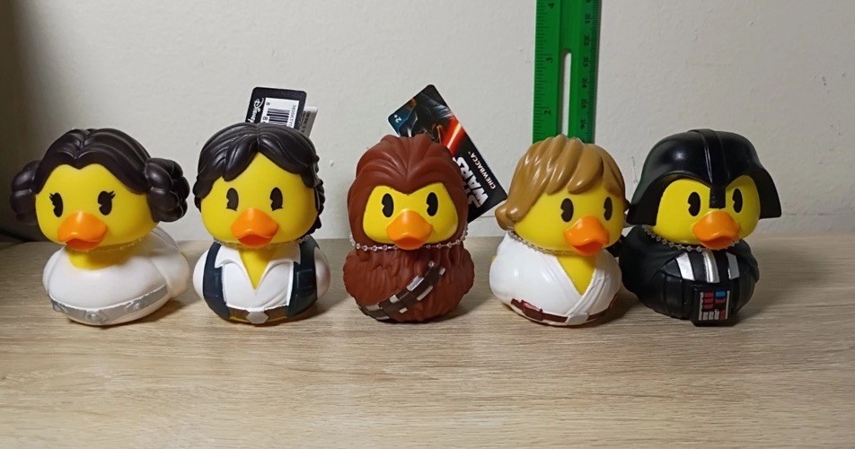Star Wars Rubber Duck Figures Lot of 5: Leia, Han, Chewbacca, Luke, Vader Star Wars Rubber Duck Figures Lot of 5: Leia, Han, Chewbacca, Luke, Vader