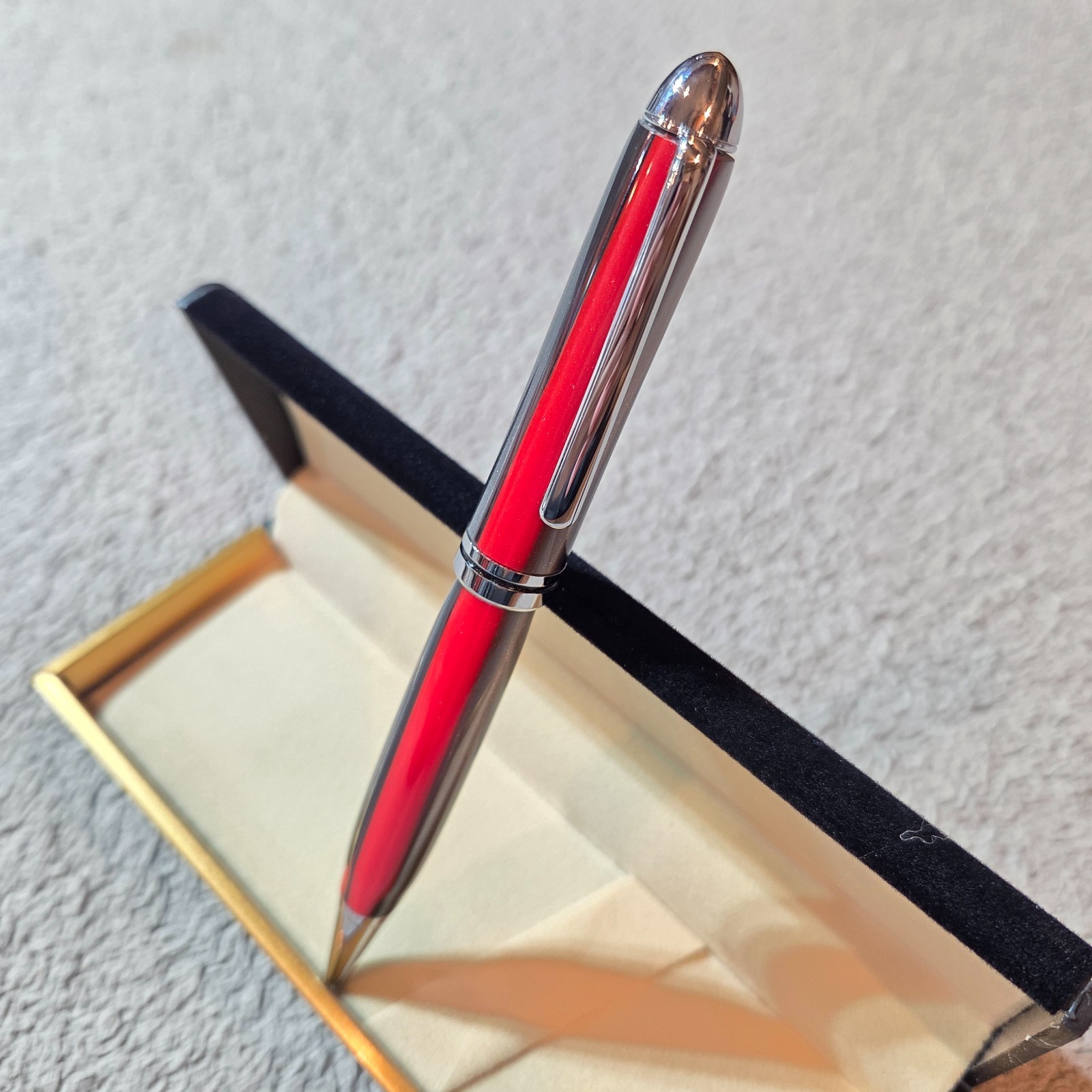 Handmade Designer Acrylic Twist Action Ball Point Ink Pen \