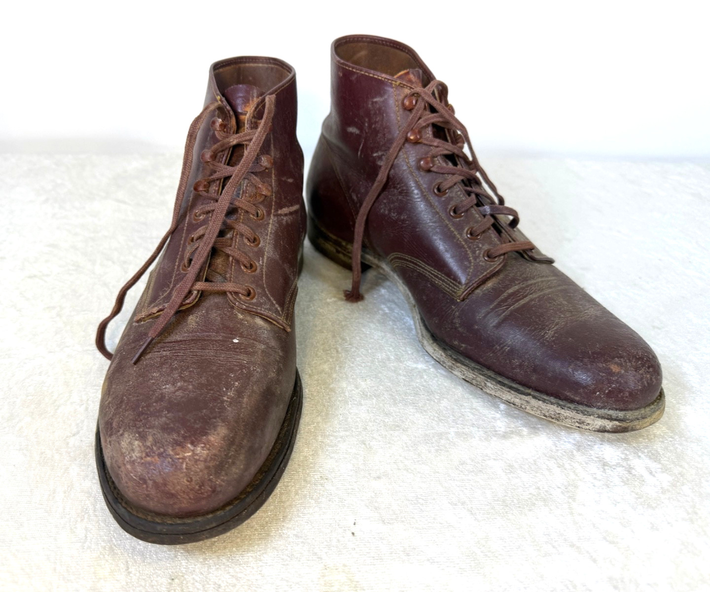 WWII - WW2 US ARMY RUSSET LEATHER SERVICE SHOES STAR BRAND MILITARY BOOTS