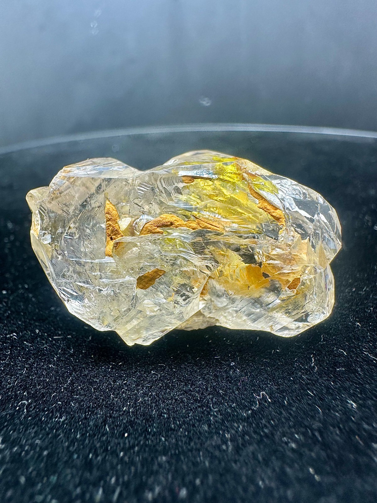 66 Carat petroleum quartz  Crystal From pakistan