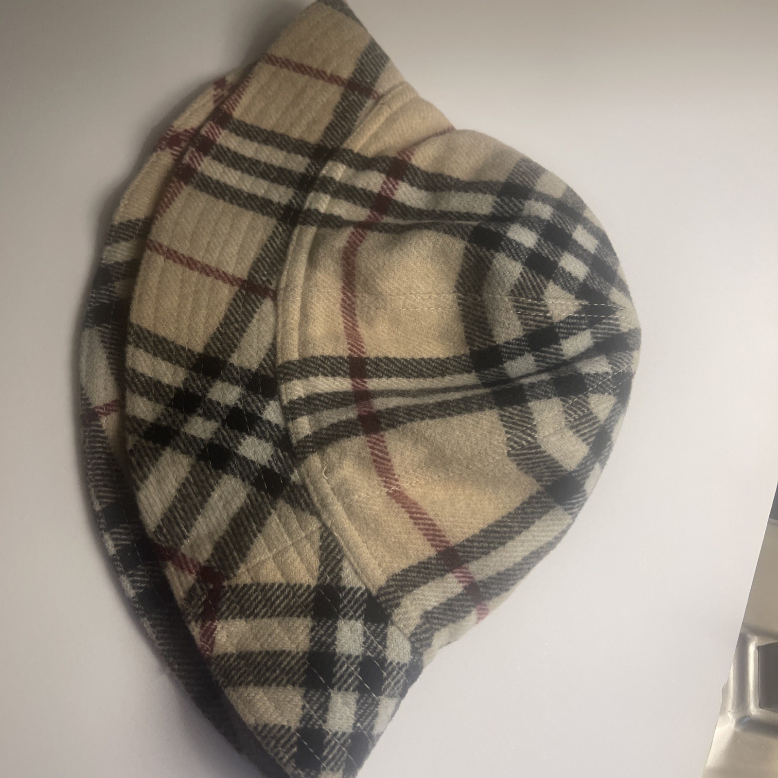 H70# BURBERRY London Nova Check Bucket Hat Wool Blend Beige Plaid Quilted Lining