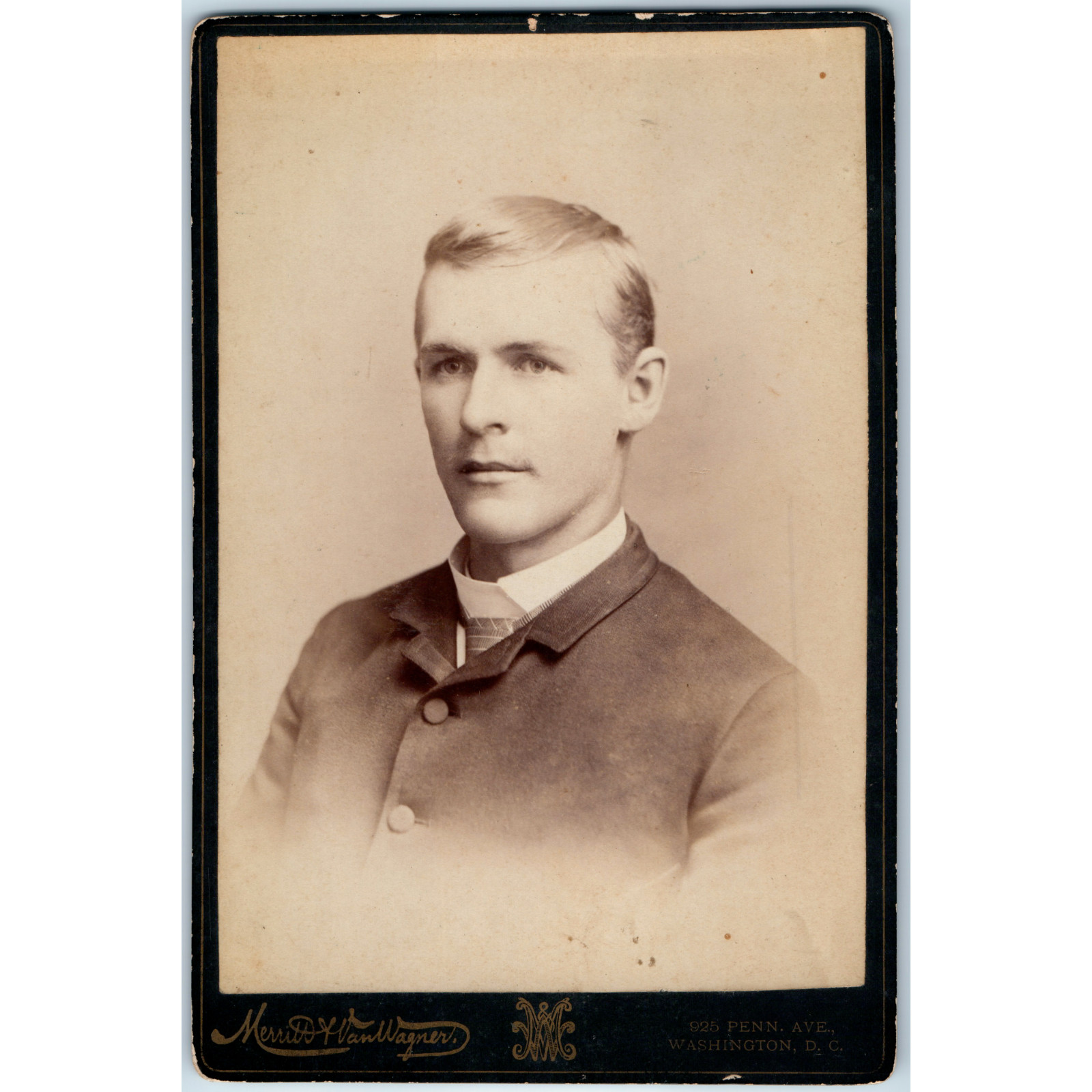 c1880s Washington, DC Cabinet Card Photo Handsome Man Merritt Van Wagner Studio