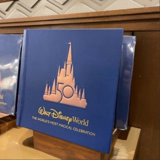 2021 Walt Disney World 50th Anniversary Cinderella Castle Photo Album With Pen