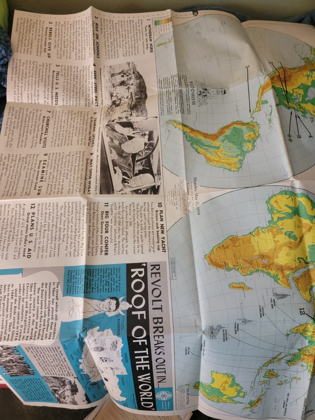 MINT Lot 5 WORLD NEWS OF THE WEEK  1954 & 1955 MAP 37\