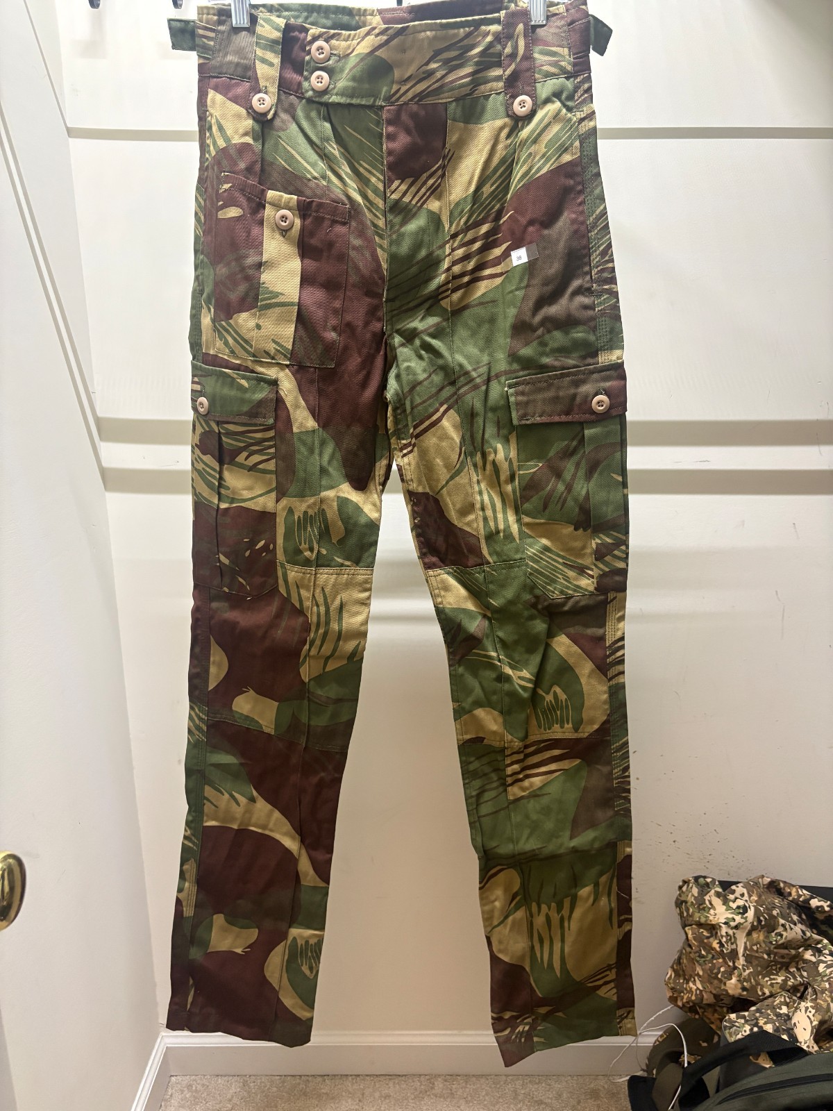 Rhodesian Repro Gen 2 trousers (Fireforce Ventures)— Small — Brand New