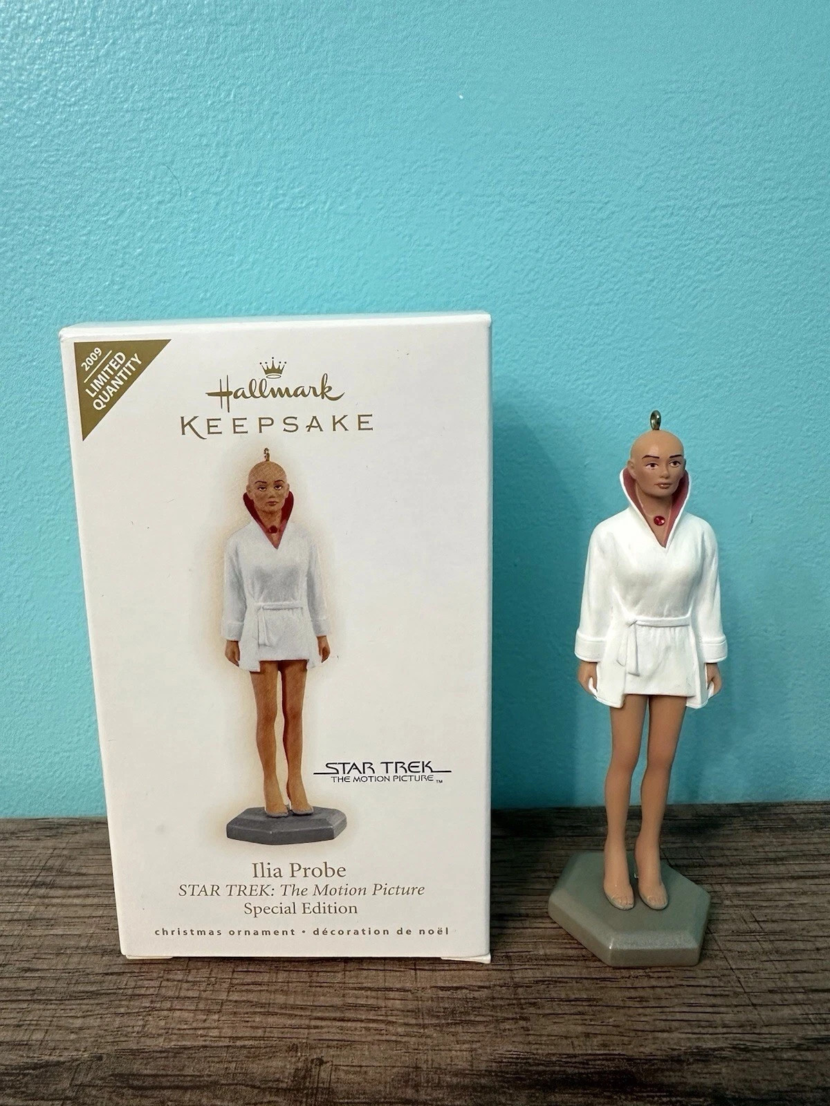 Hallmark 2009 Star Trek Motion Picture ILIA Probe - Ornament Limited -eb-4-3-9a