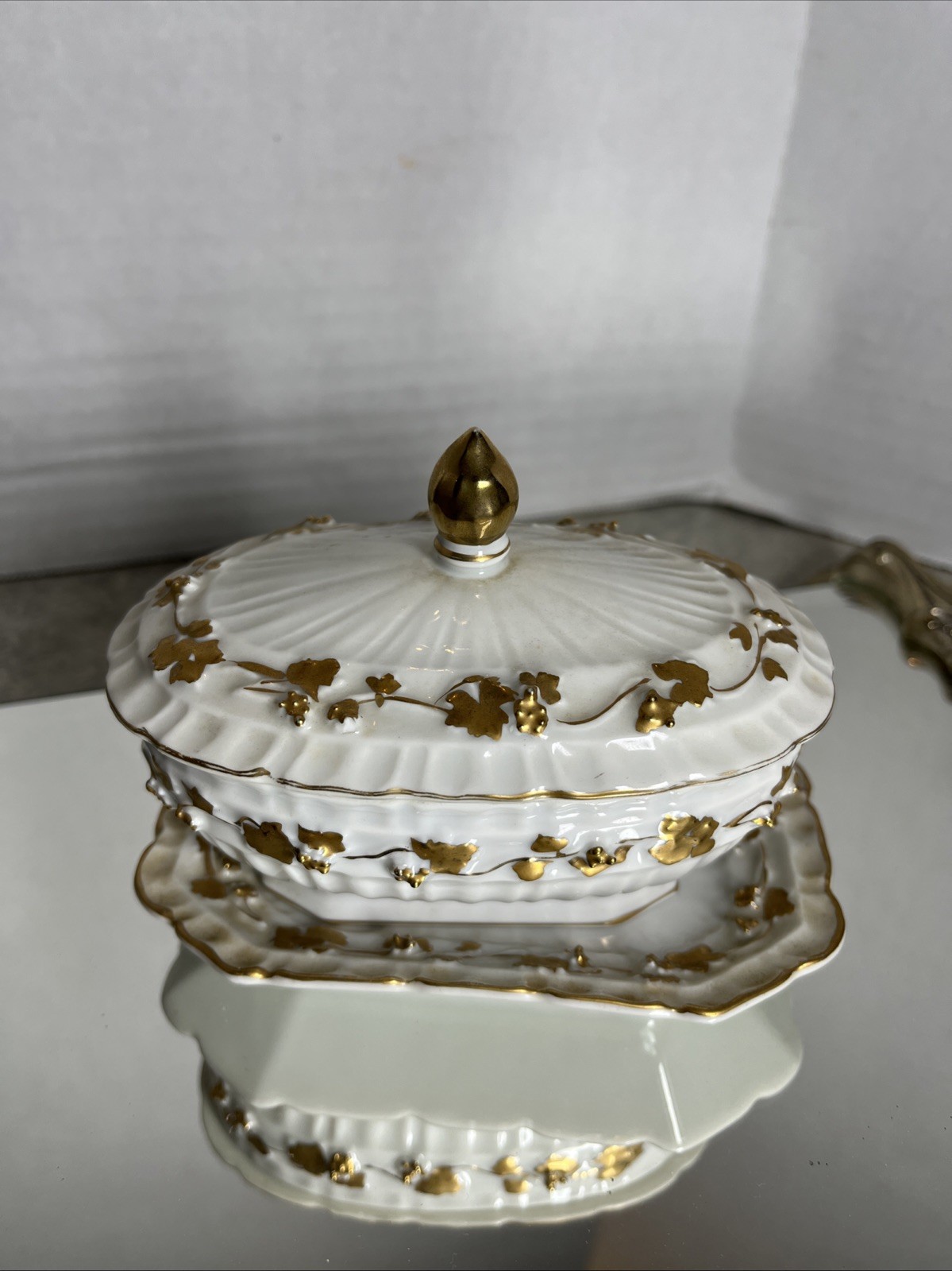 VTG Lenwile Ardalt Japan China Trinket Dish On Tray Gold Grapevine Design 5”-615