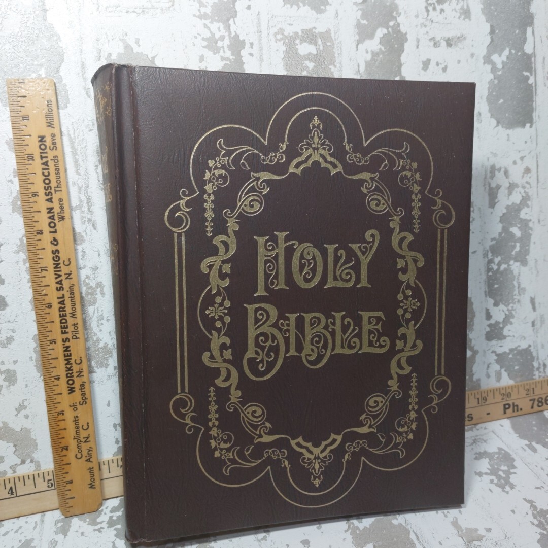 1970 Holy Bible King James Family Record Edition Red Letter Fireside Large CLEAN