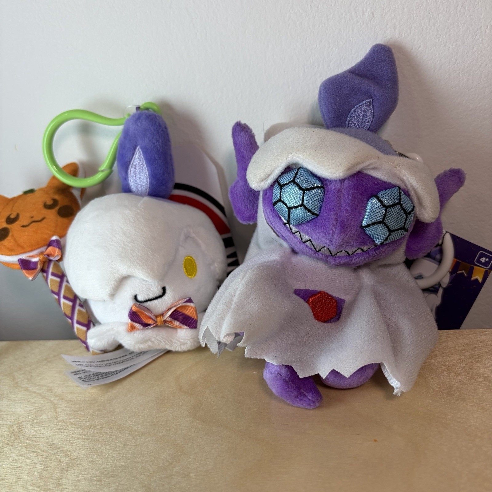Rare Eerie Delights Sableye & Litwick Halloween Pokemon Keychains READ 2018 2021