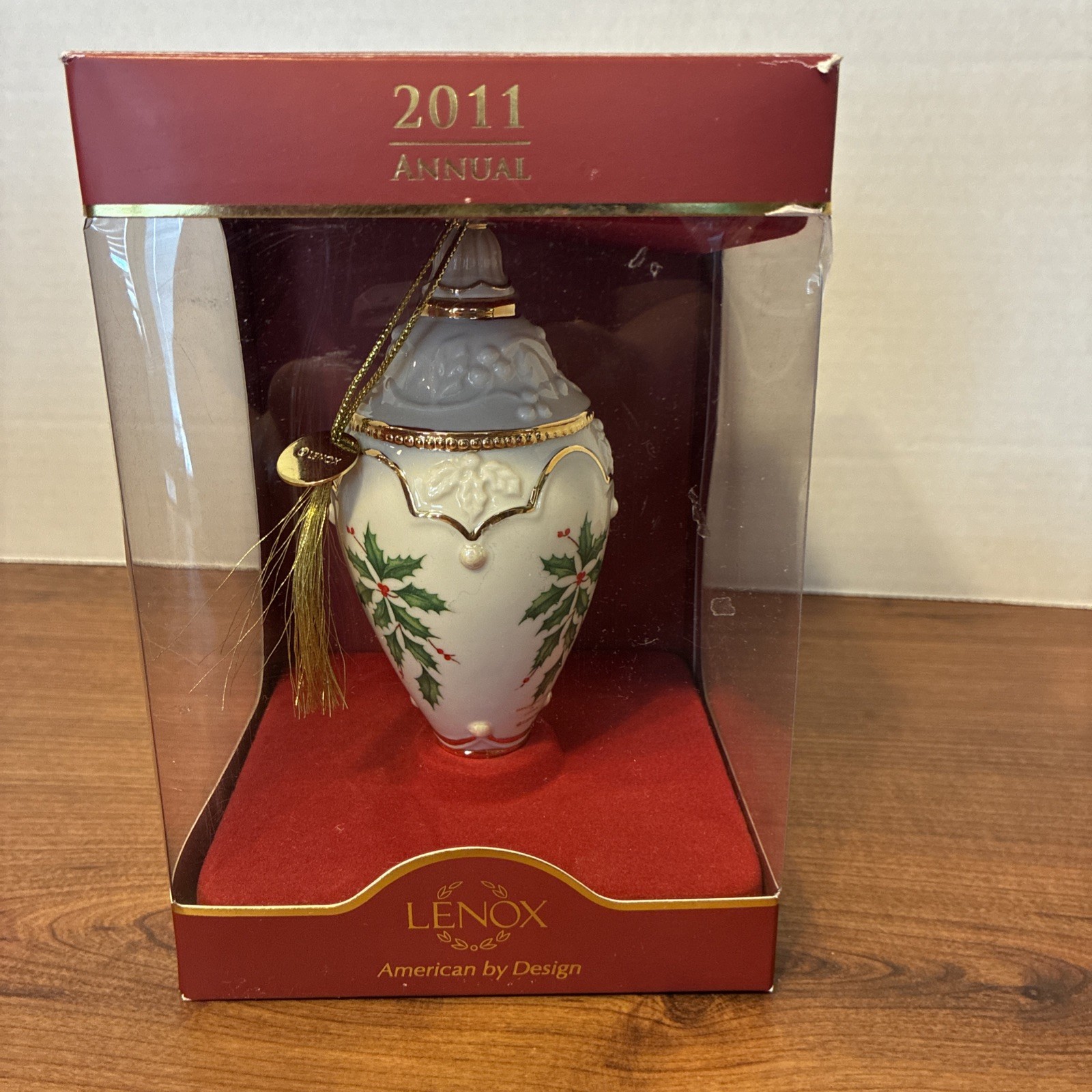 Lenox 2011  Annual Ornament Spire ornament  NIB