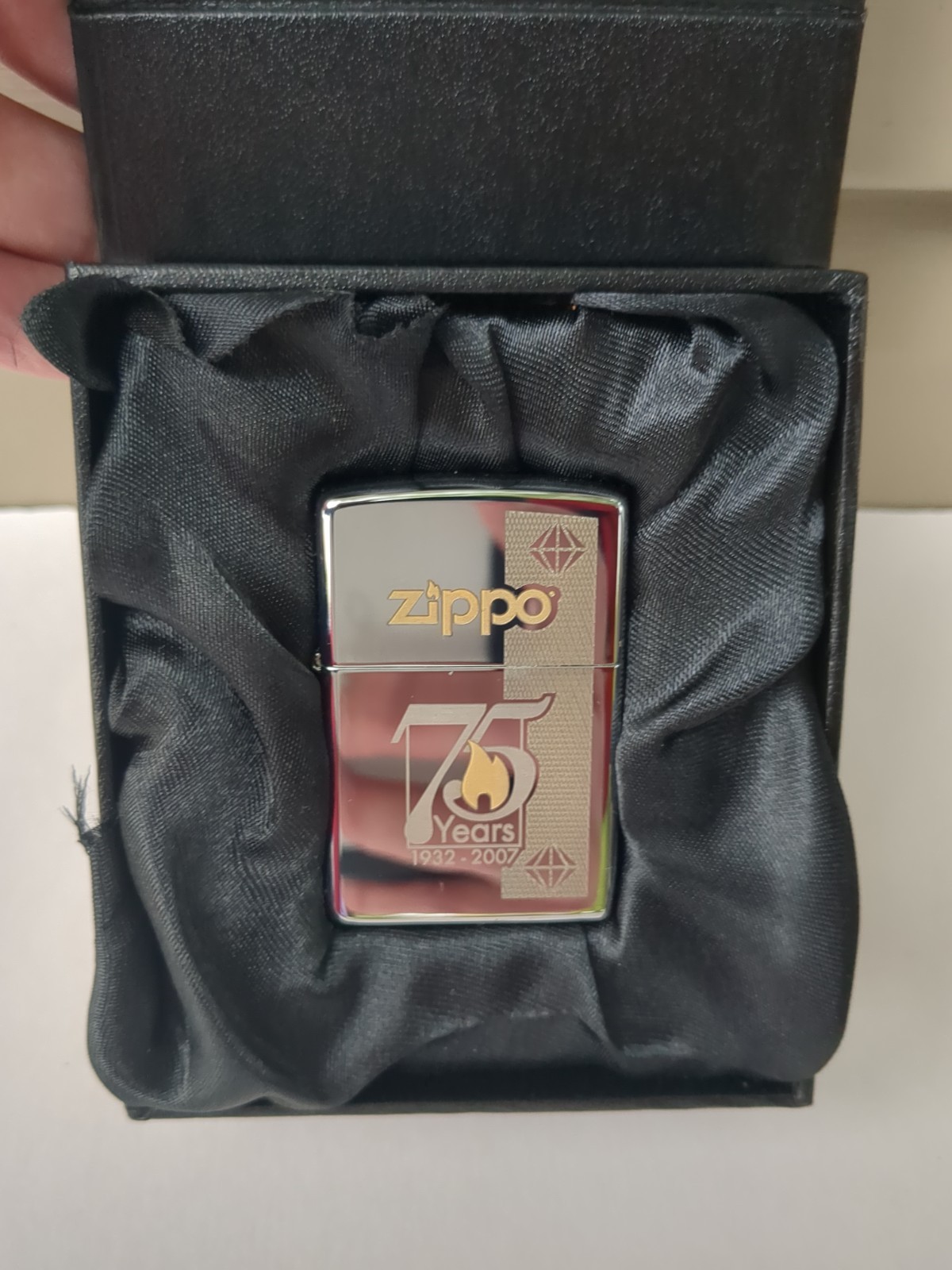 ZIPPO - 75TH ANNIVERSARY LIGHTER - 1932-2007 - NIB - UNFIRED