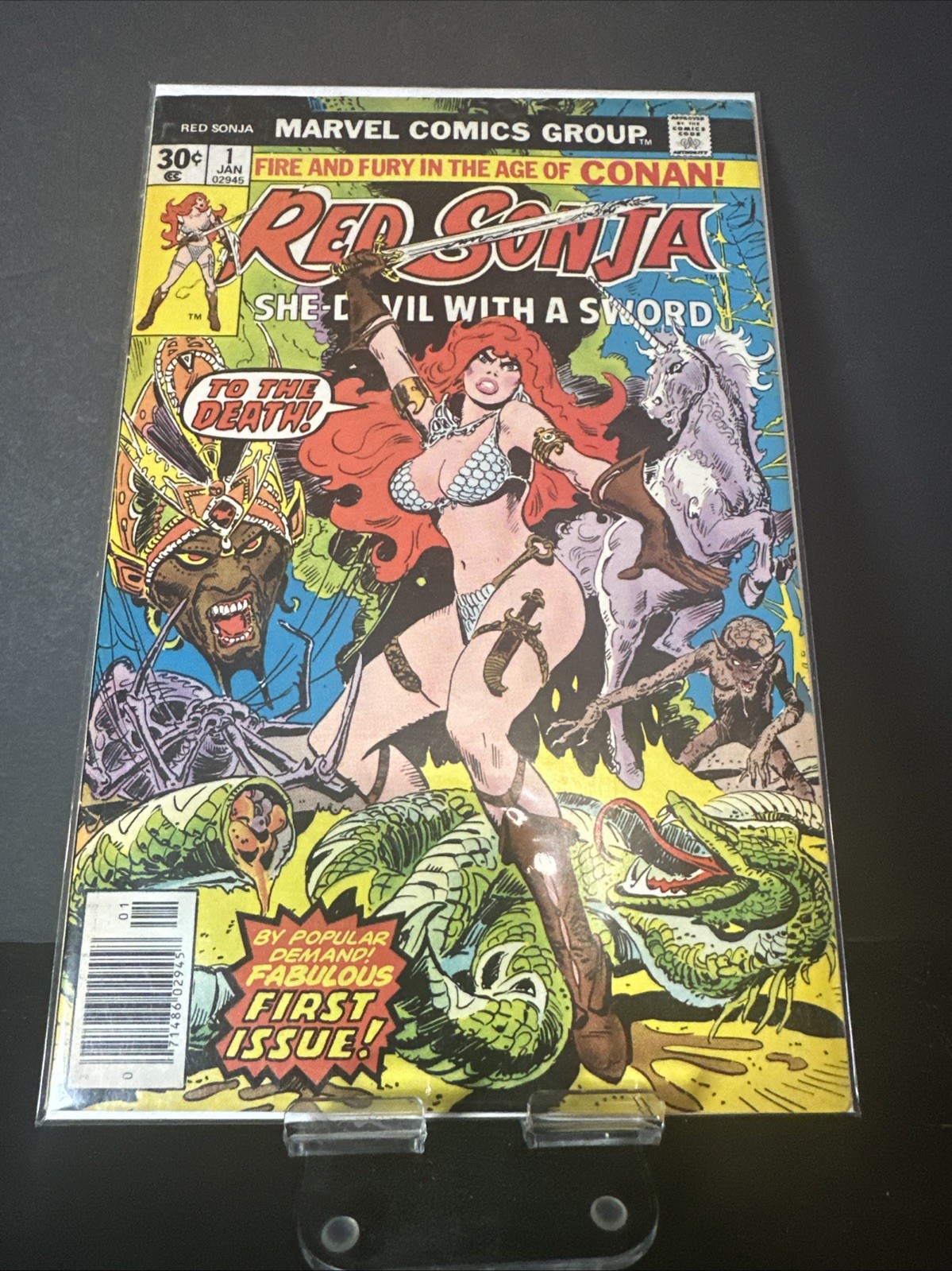 RED SONJA # 1 (1977) 1ST ISSUE, FRANK THORNE ART 