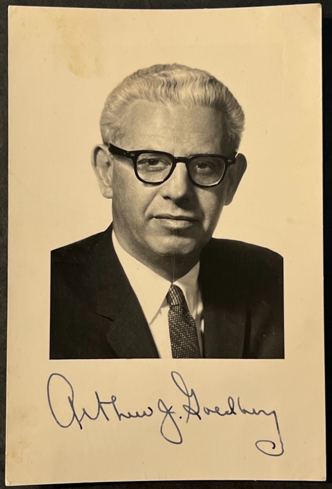 Arthur J. Goldberg Signed Official Photograph Supreme Court Justice Autograph