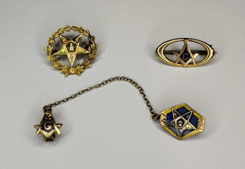 Vintage Masonic 14k Gold (2.56 grams) & 10k Gold (.72 grams) Pin Lot. Not Scrap.