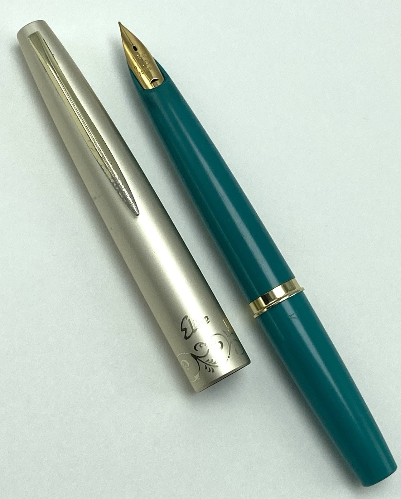 Vintage Pilot Elite Pocket Fountain Pen Green 18k Posting Nib Clean Ready 2 Use