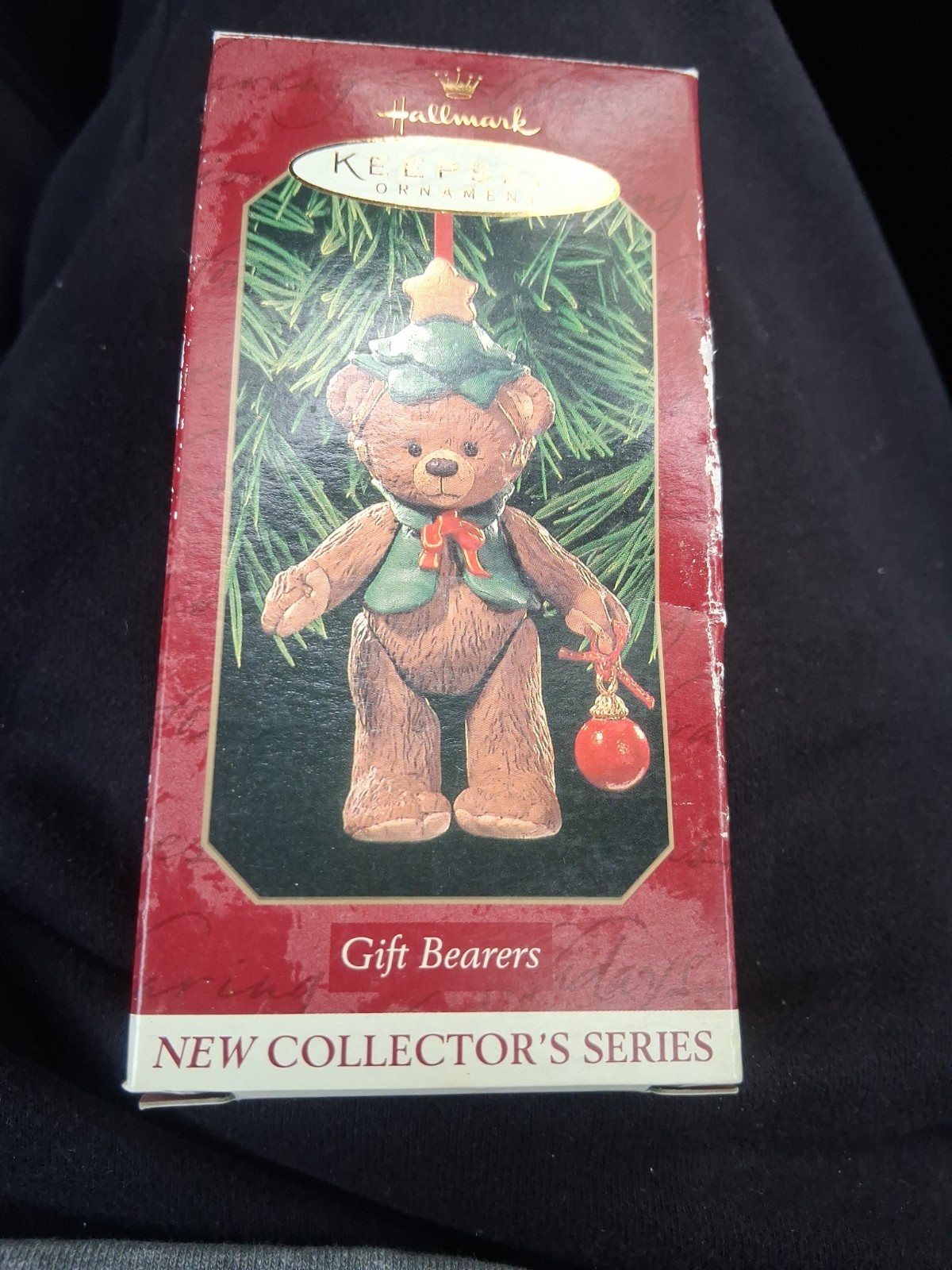 Hallmark Keepsake Christmas Ornament - Gift Bearers -1999 - MIB Great Pre-owned.