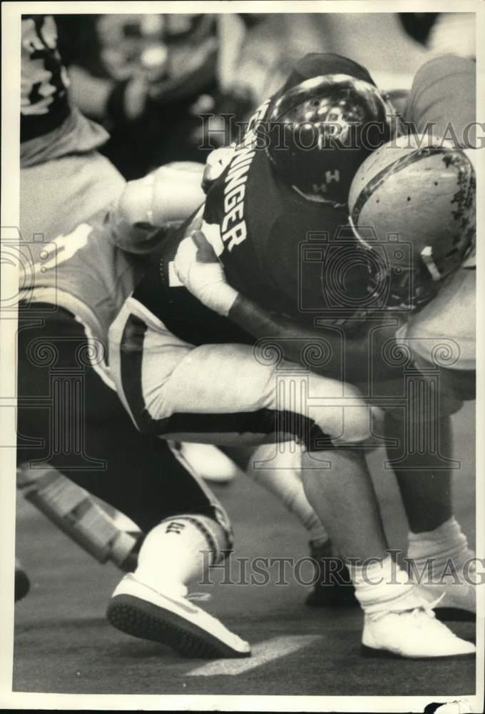 1984 Press Photo Henninger High School Football Fullback John Carni in Game
