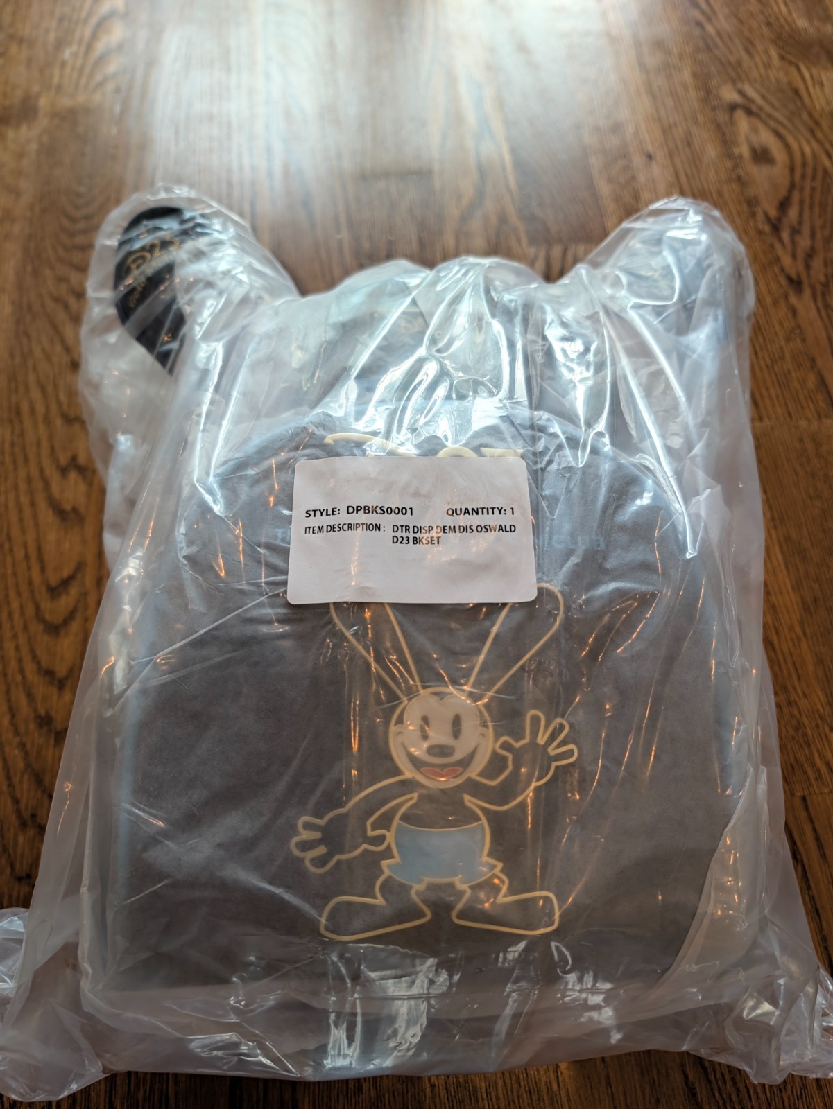 NWT D23 Gold Member Exclusive Oswald The Lucky Rabbit Loungefly Backpack & Ears