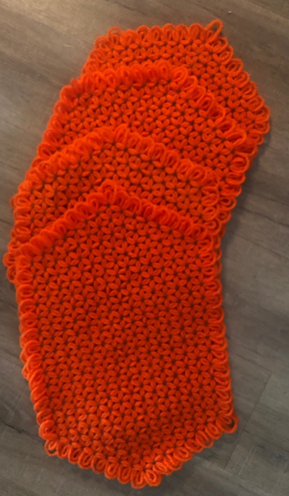 4 Vintage MCM Daisy Loom Yarn Crochet Halloween Fall Placemats Orange Brown