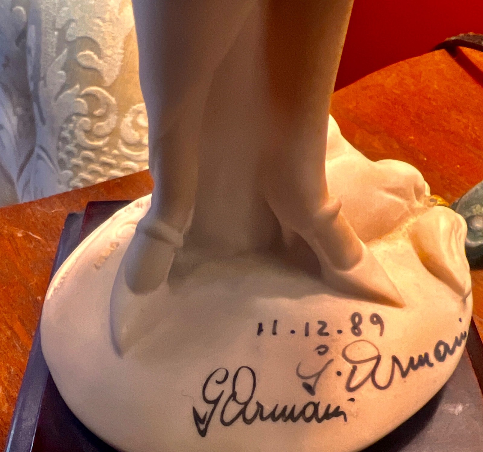 Guiseppe Armani Hand Signed and Dated Lady with Muff Porcelain Figurine 1989