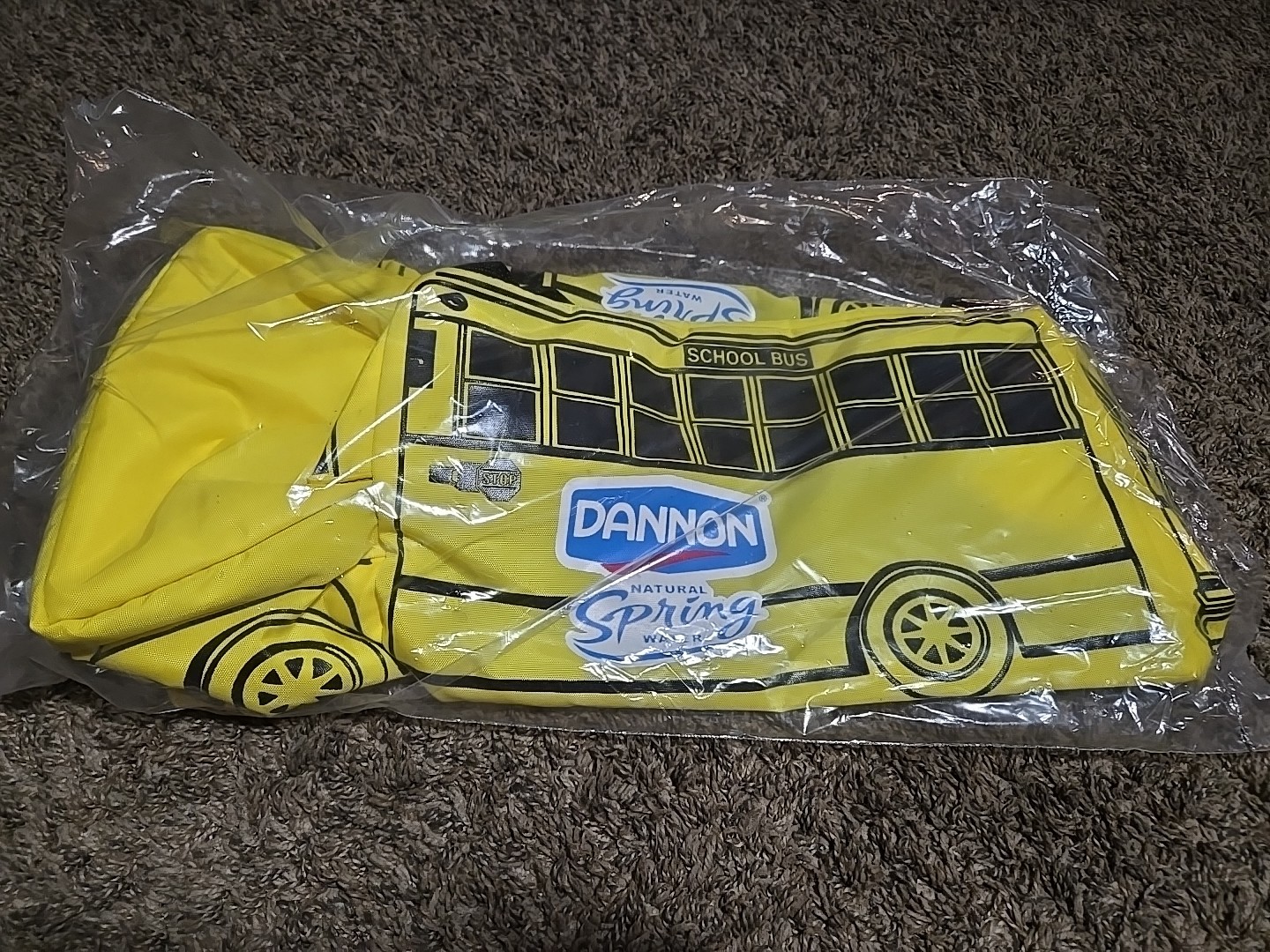 Vtg New Dannon Water Promo Yellow School Bus Shaped Tote Duffle Bag - 18\ Vtg New Dannon Water Promo Yellow School Bus Shaped Tote Duffle Bag - 18\