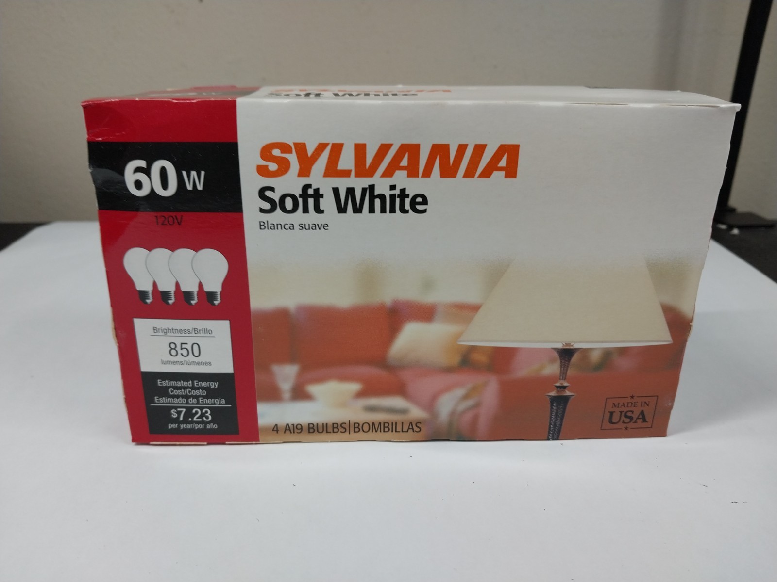 Sylvania Double Life Soft White 60W Light Bulbs 4 Pack Sealed Made USA Sylvania Double Life Soft White 60W Light Bulbs 4 Pack Sealed Made USA