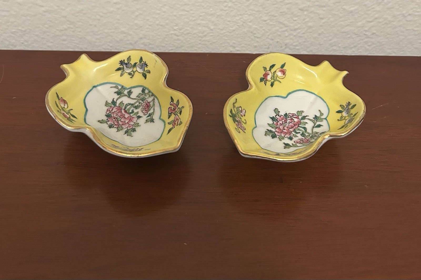 Vintage Japanese Porcelain Ware Trinket Set of 2 Floral Design