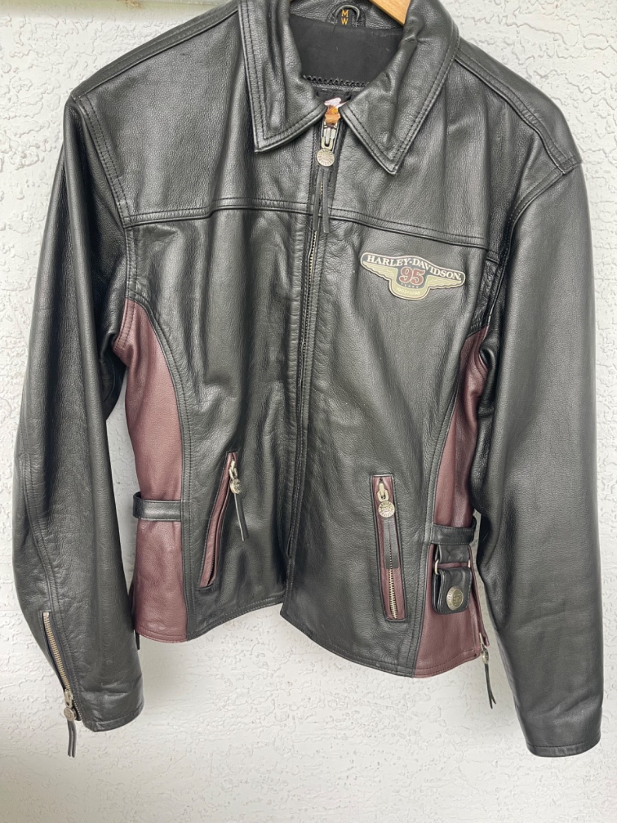 Women\'s (M) Harley Davidson 95th Anniversary Black/Wine Leather Jacket