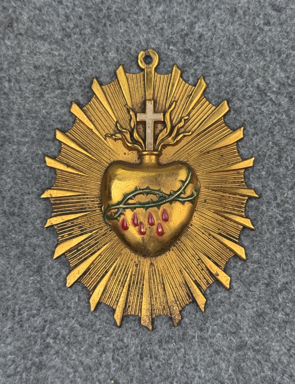 Vintage Sacred Heart of Jesus Wall Hanging Metal Catholic Devotional Gold Tone